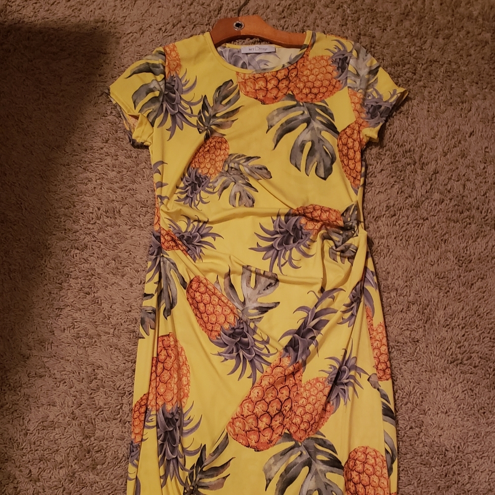 Maternity dress
